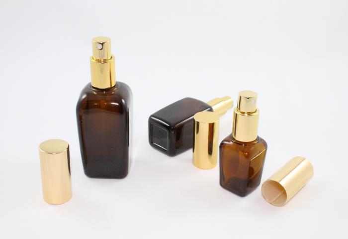 Premium Pack launches its amber glass bottle with aluminum sprayer